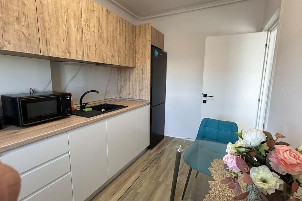 Abc Apartments - 43 Bukares Bagian luar foto